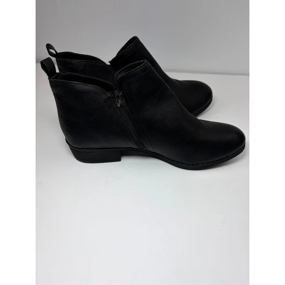 Sun + Stone‎ Cadee Ankle Booties Black 11 Wide Block Heel Minimalist Chic Urban